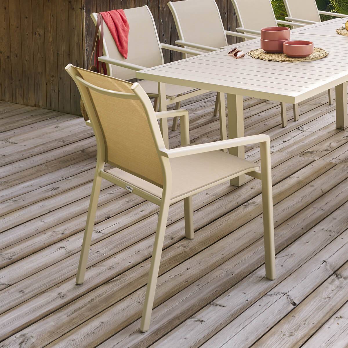Hesperide - Fauteuil de jardin empilable "Essentia" lin & argile en aluminium traité en epoxy Hespéride - Image 1