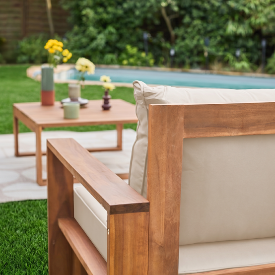 sweeek - Salon de jardin en bois 5 places - Mendoza - Coussins beige. acacia. 6 éléments modulables. design | sweeek - Image 3