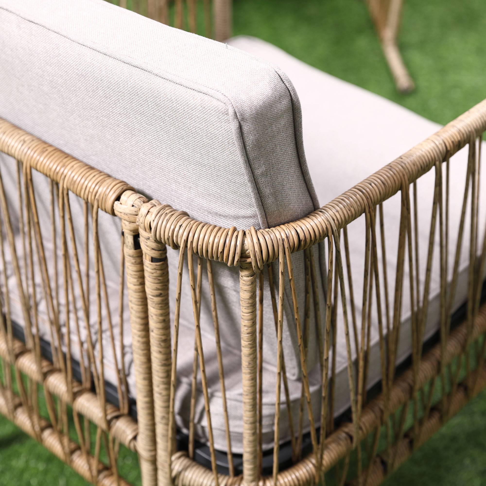 Outsunny - Salon de jardin 4 places 4 pièces style colonial table basse coussins beige inclus résine tressée aspect rotin - Outsunny - Imagen 7