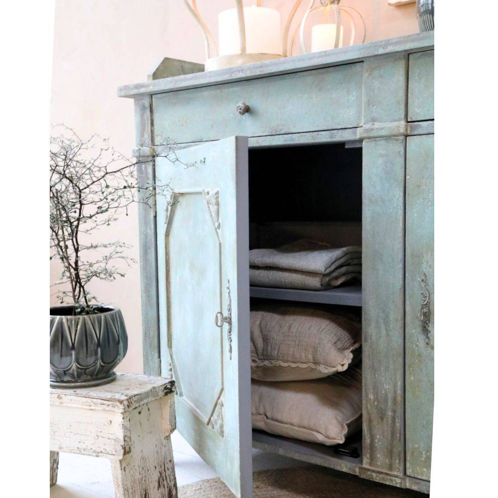 Chemin De Campagne - Buffet 2 portes en bois de pin bleu antique opale 142 x 43 x 104 cm Chemin de campagne - Imagen 3