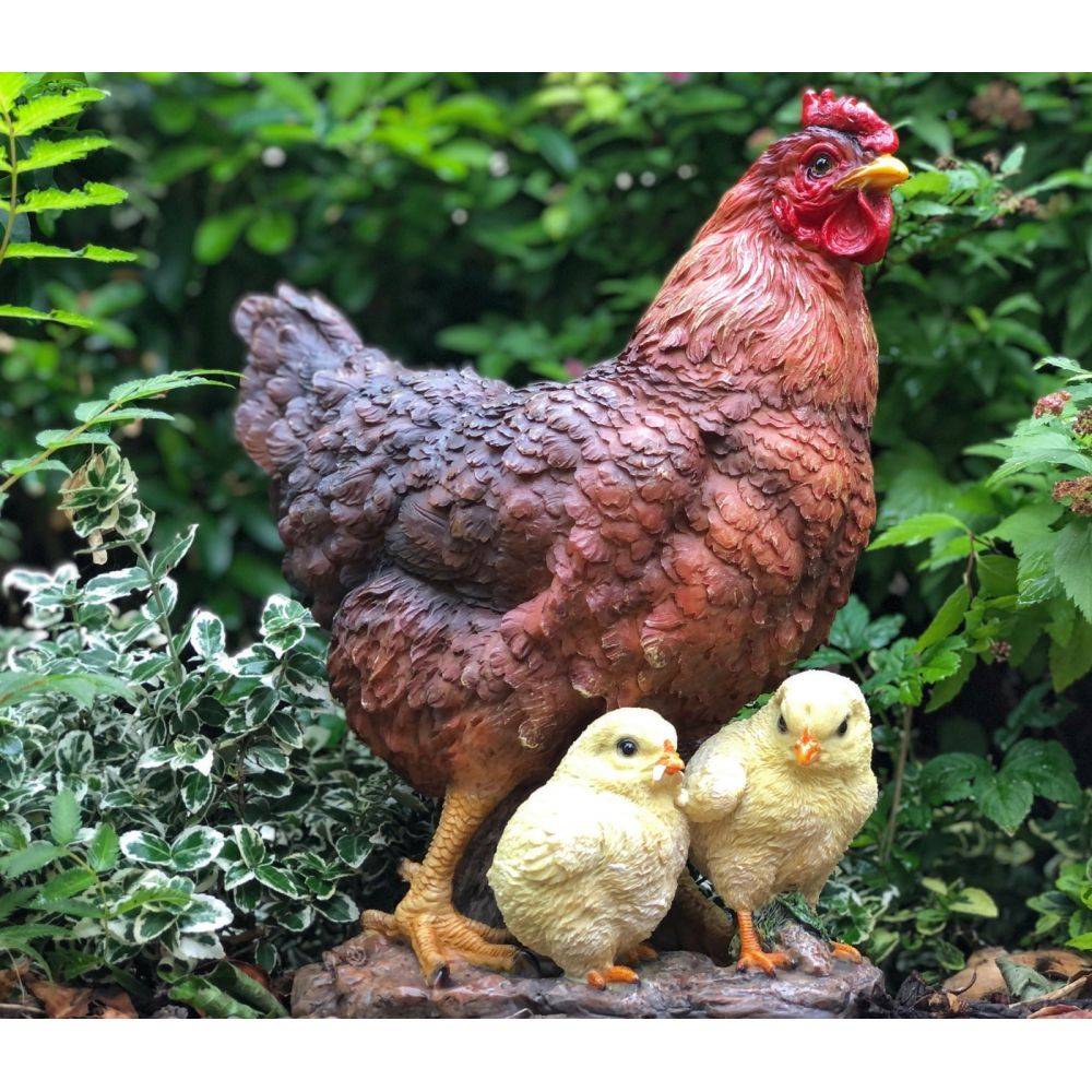 Vivid Arts - Poule avec ses poussins en résine 35 cm Vivid Arts - Imagen 2