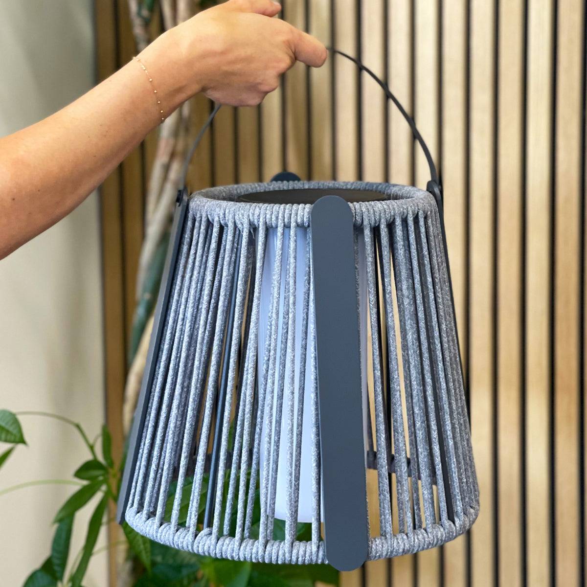Lumisky - Lampadaire solaire RAYGLOW en corde H176cm - Imagen 5