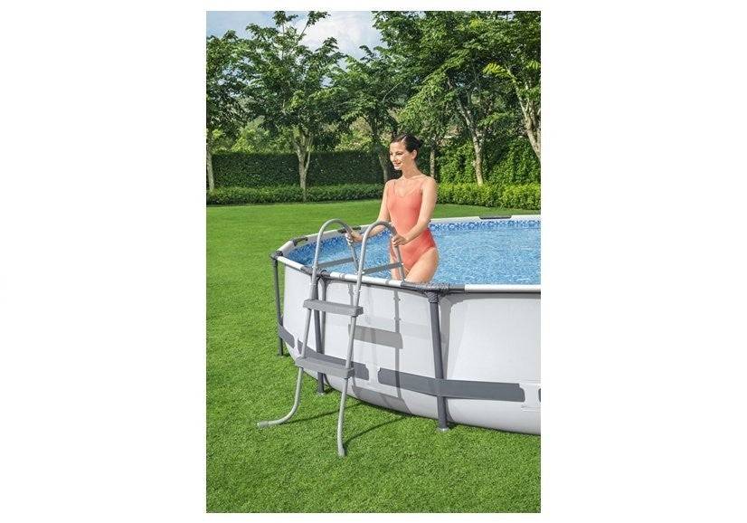 Échelle de piscine Bestway 58430 84cm - Image 5