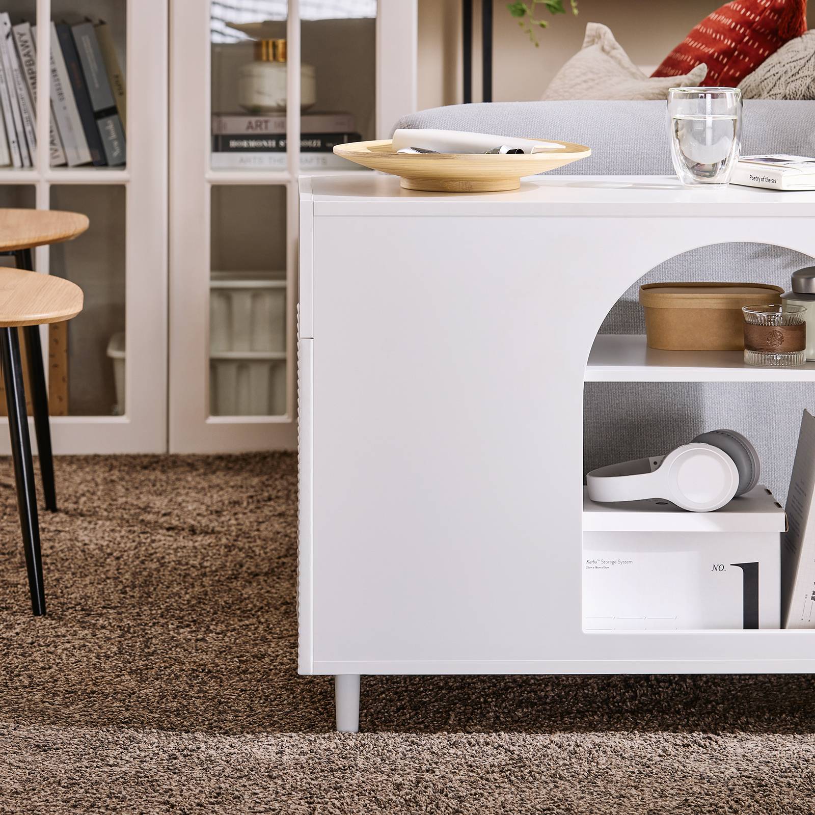 Table d'appoint et bout de canapé avec tiroir et porte, rangement pour salon et bureau, blanc, 70 x 35 x 60 cm, FBT135-W - Image 8
