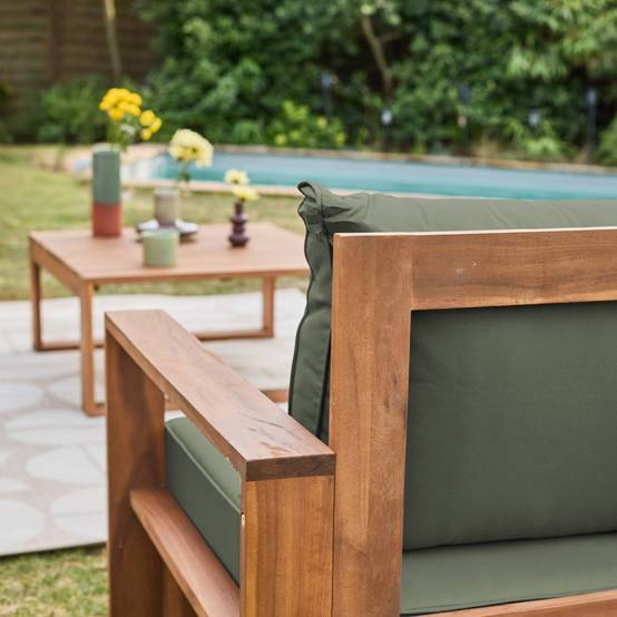 sweeek - Salon de jardin en bois 5 places - kaki. canapé. fauteuils et table basse en acacia. 6 éléments modulables. 273 x 75 x 72.5cm | sweeek - Image 3