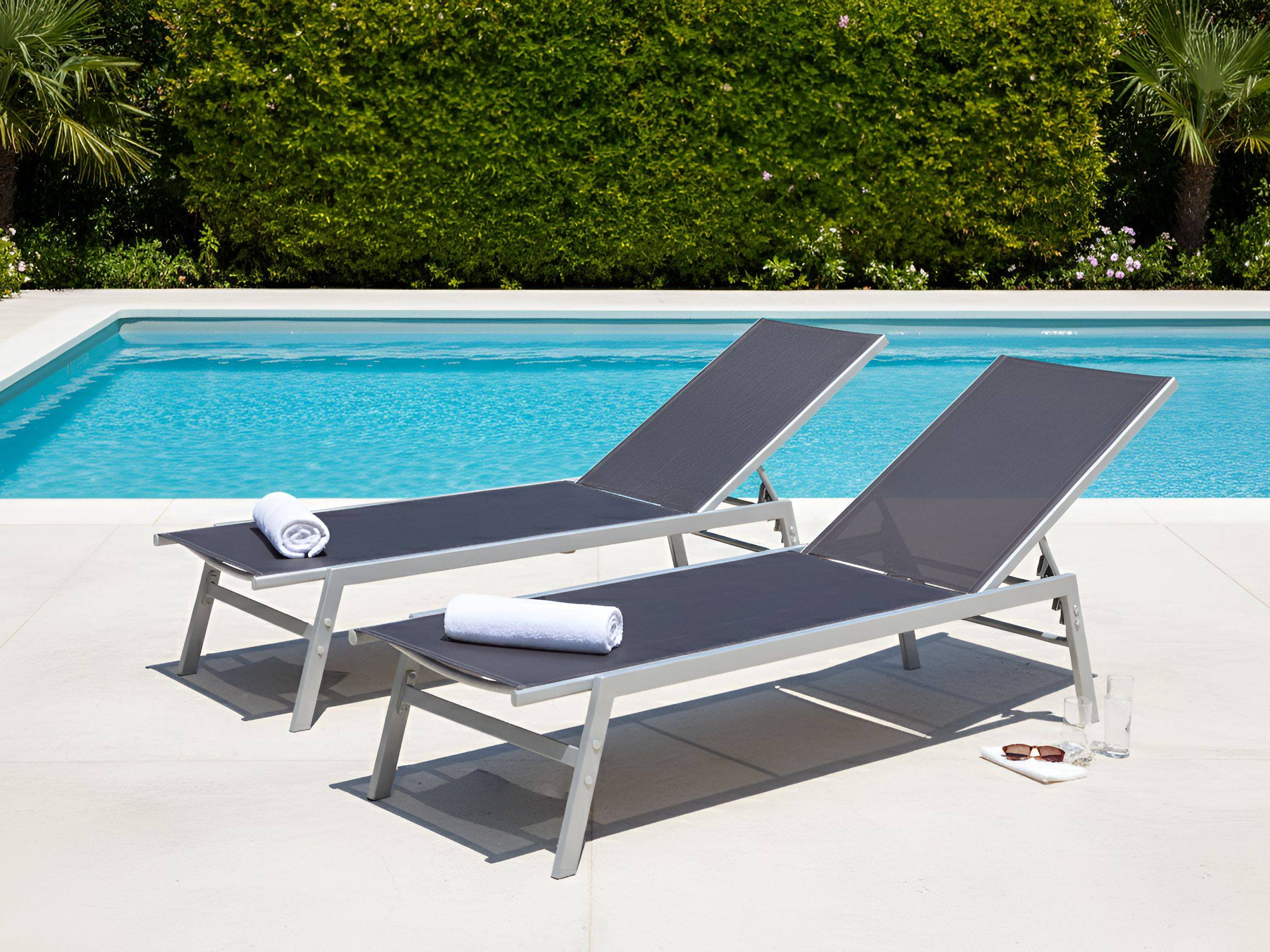 Beliani - Chaise longue Acier Noir NOLI - Beliani - Imagen 1