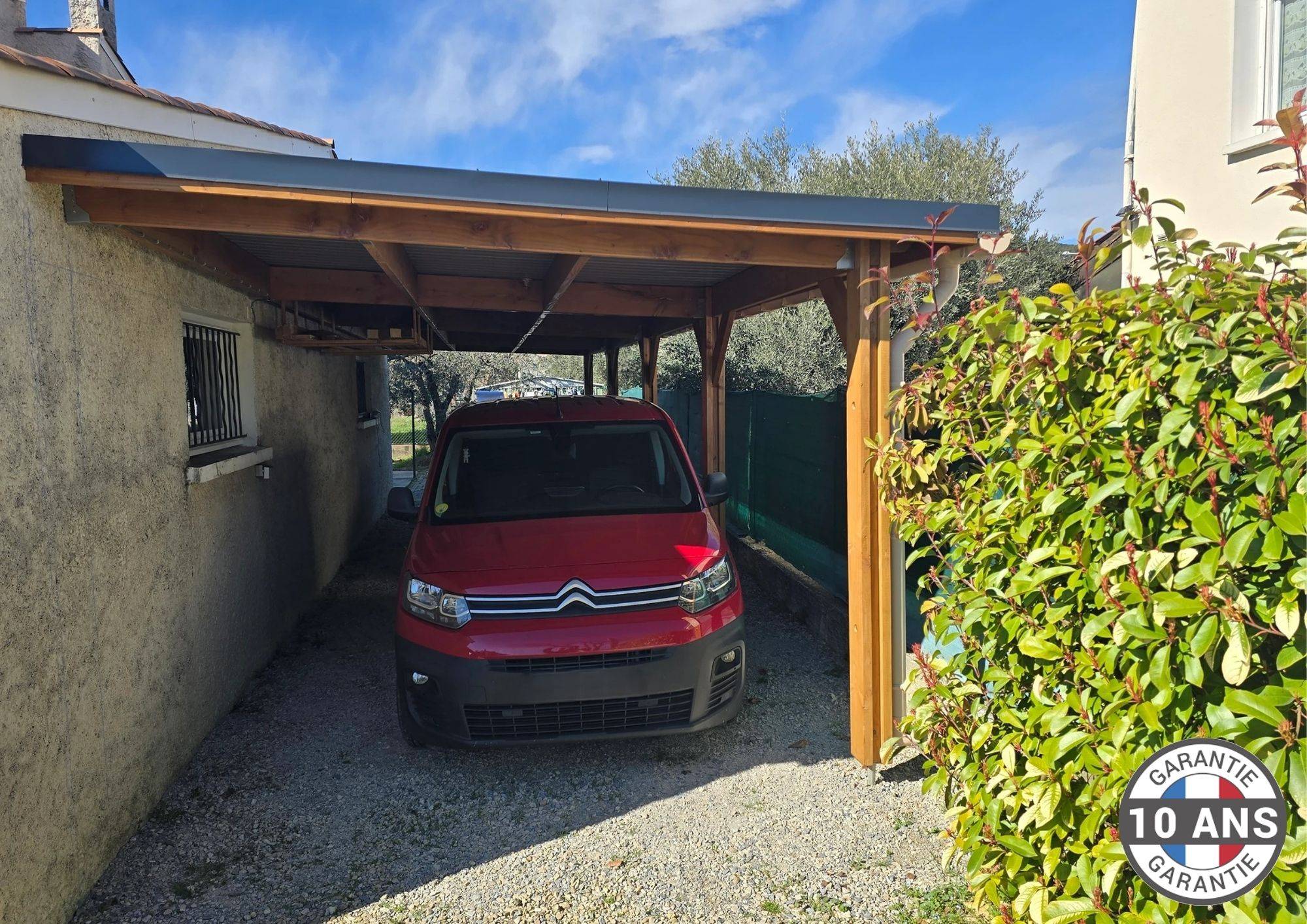 Cpbf Charpentes - Carport adossé toit plat 400cmx1250cm, bois DOUGLAS Français (Charpente en bois-auvent-abri voiture) 50 m². Garantie 10 ans
