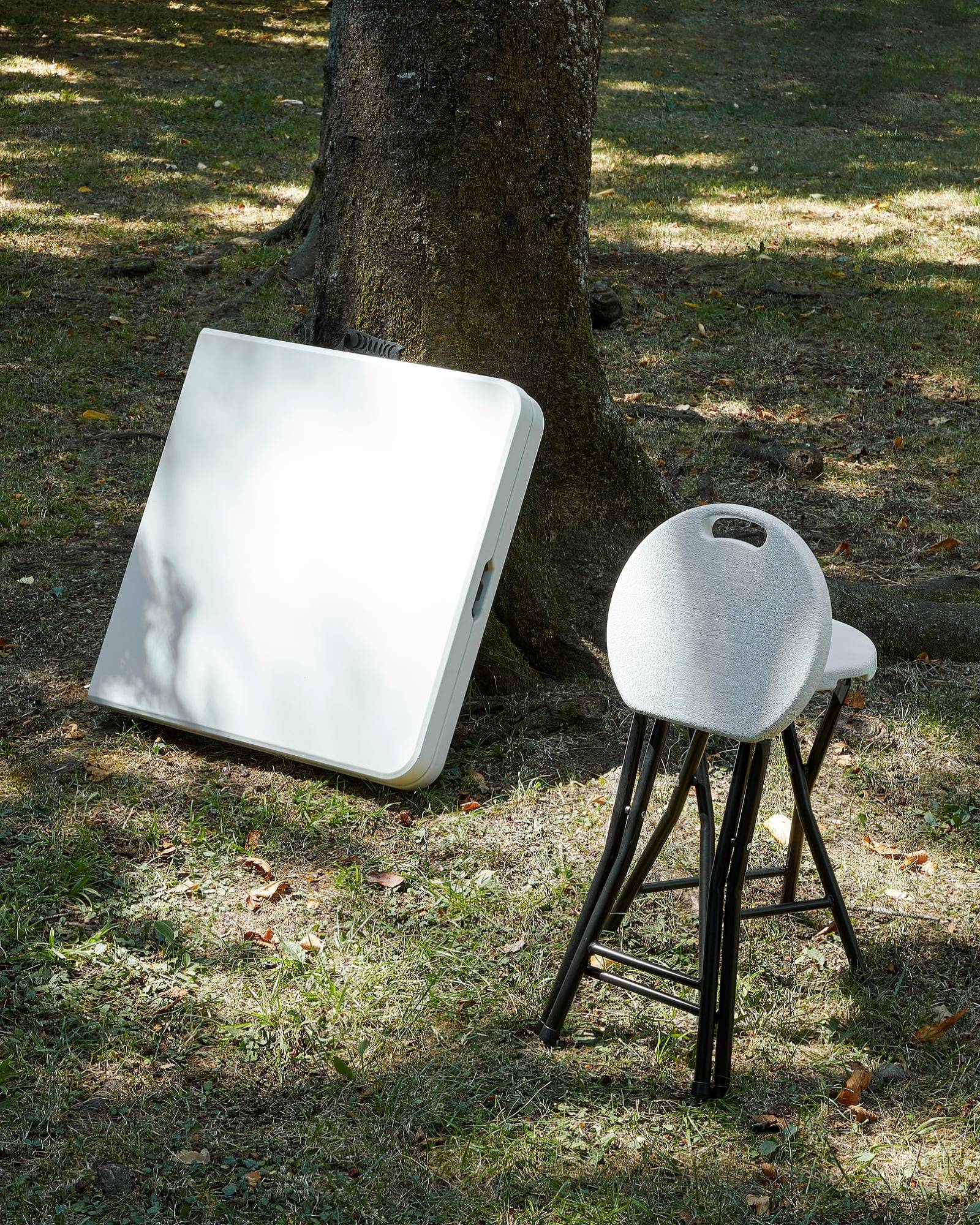 Table pliante rectangulaire intérieur, extérieur 122x61 blanc EASY garbar - Image 4