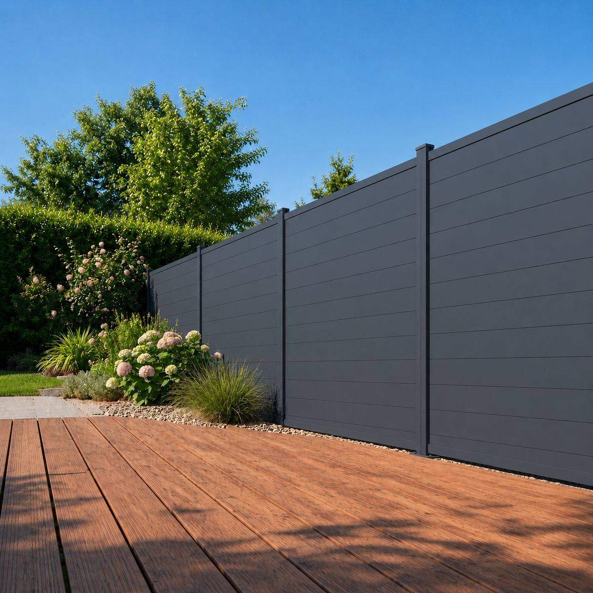 Direct Abris - Kit clôture RECIFE Aluminium anthracite 10,87m poteau 60x70mm gris sur platines 1,7m - Image 6