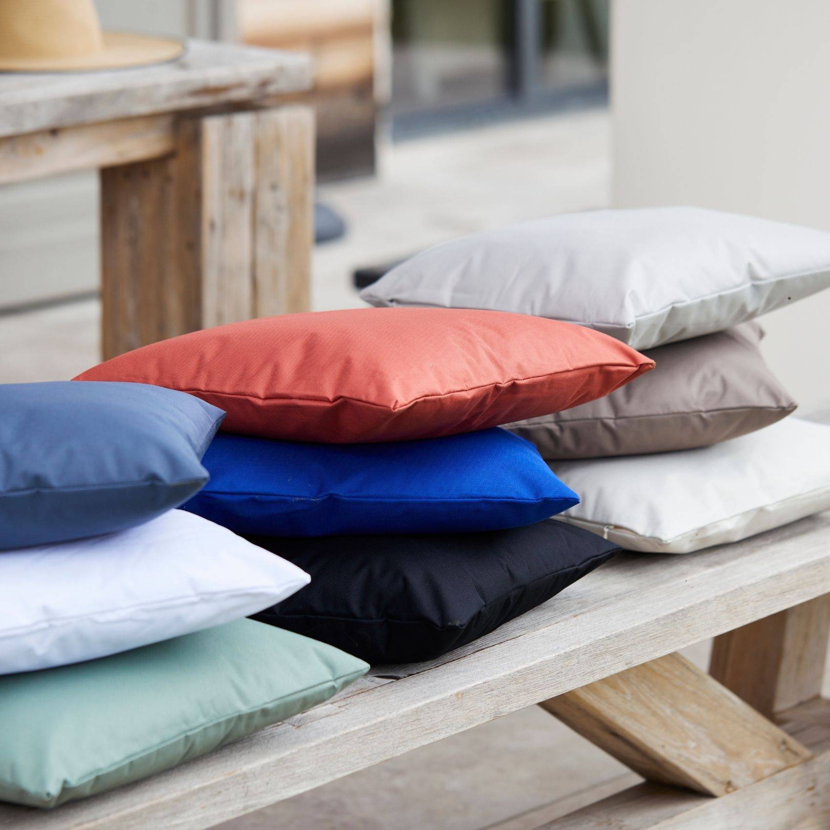 Home Maison - Coussin extérieur imperméable et déhoussable MINORQUE - HOME MAISON - Polyester - Terracotta - Imagen 3