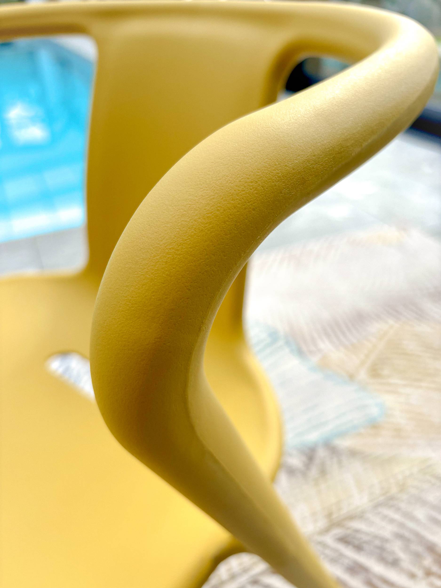 Lot de 2 fauteuils de jardin empilables en Polypropylène - Jaune moutarde - DIEGO - Image 3