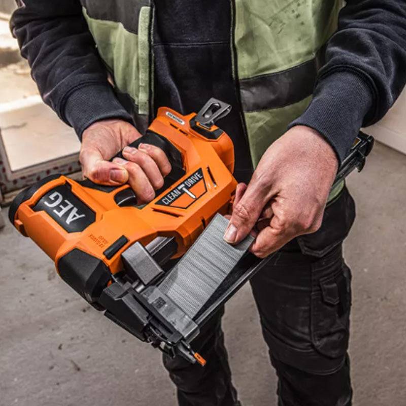 Aeg - Cloueur de finition AEG 18V Brushless - 18 GA - Sans batterie ni chargeur - B18BN18-0 - Image 2