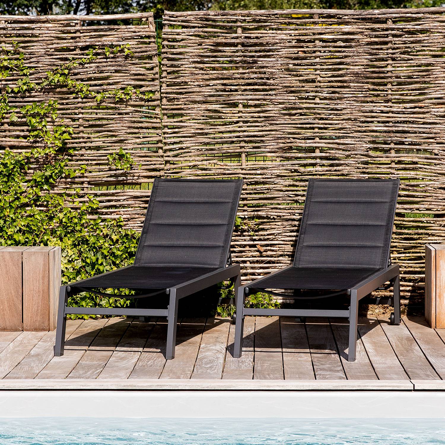 Happy Garden - Lot de 2 bains de soleil BARBADOS en textilène noir - aluminium gris anthracite - HAPPY GARDEN - Imagen 2