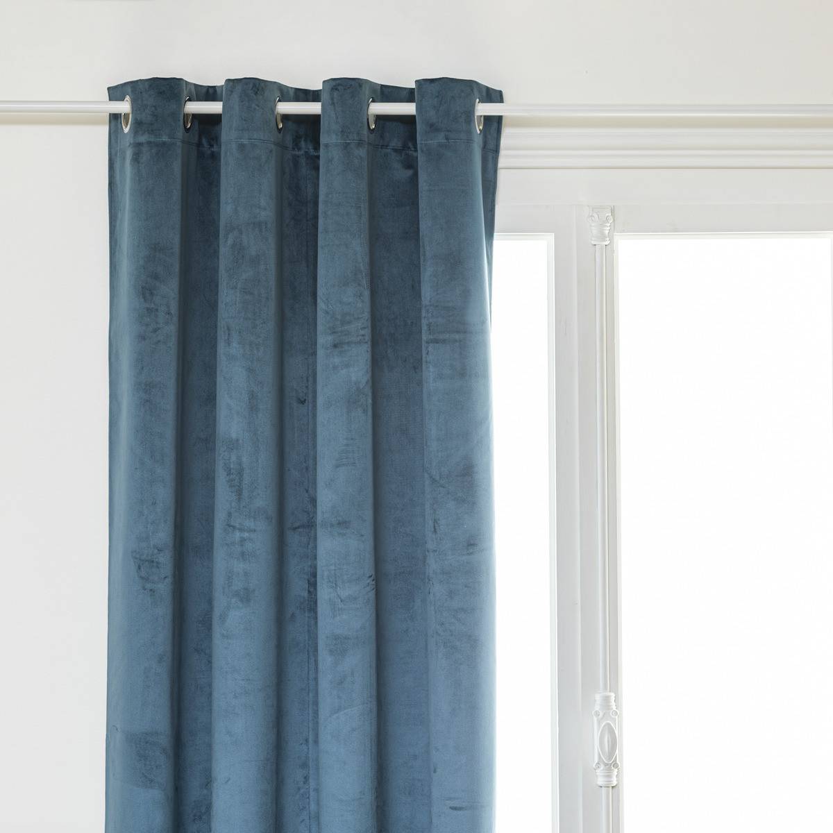 Atmosphera - Lot de 2 Rideaux à  œillets Occultant Velours Bleu Egéen 140 x 260 cm - Imagen 2