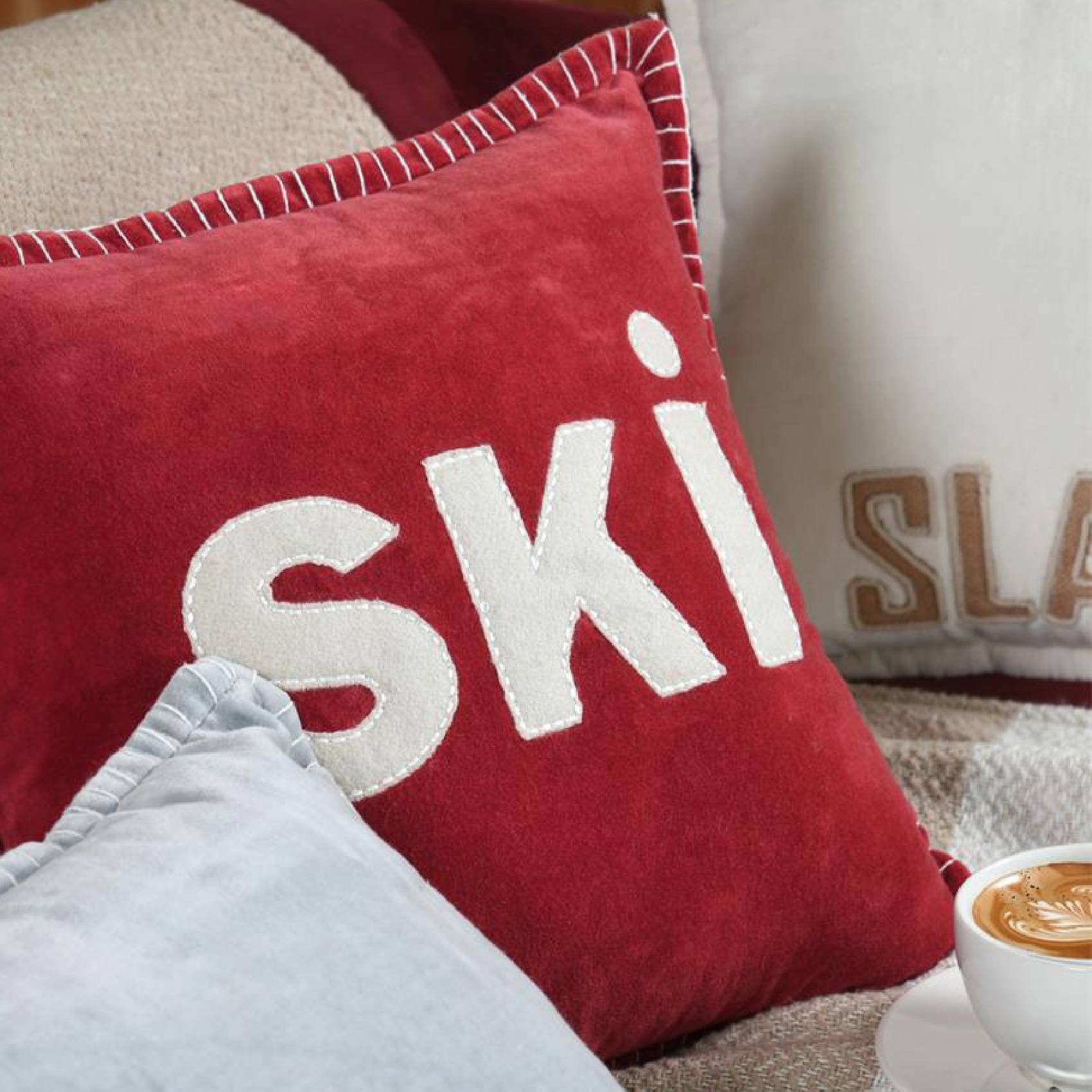 Lovely Casa - Coussin carré "SKI" en velours - LOVELY CASA - Coton - Rouge - Imagen 5