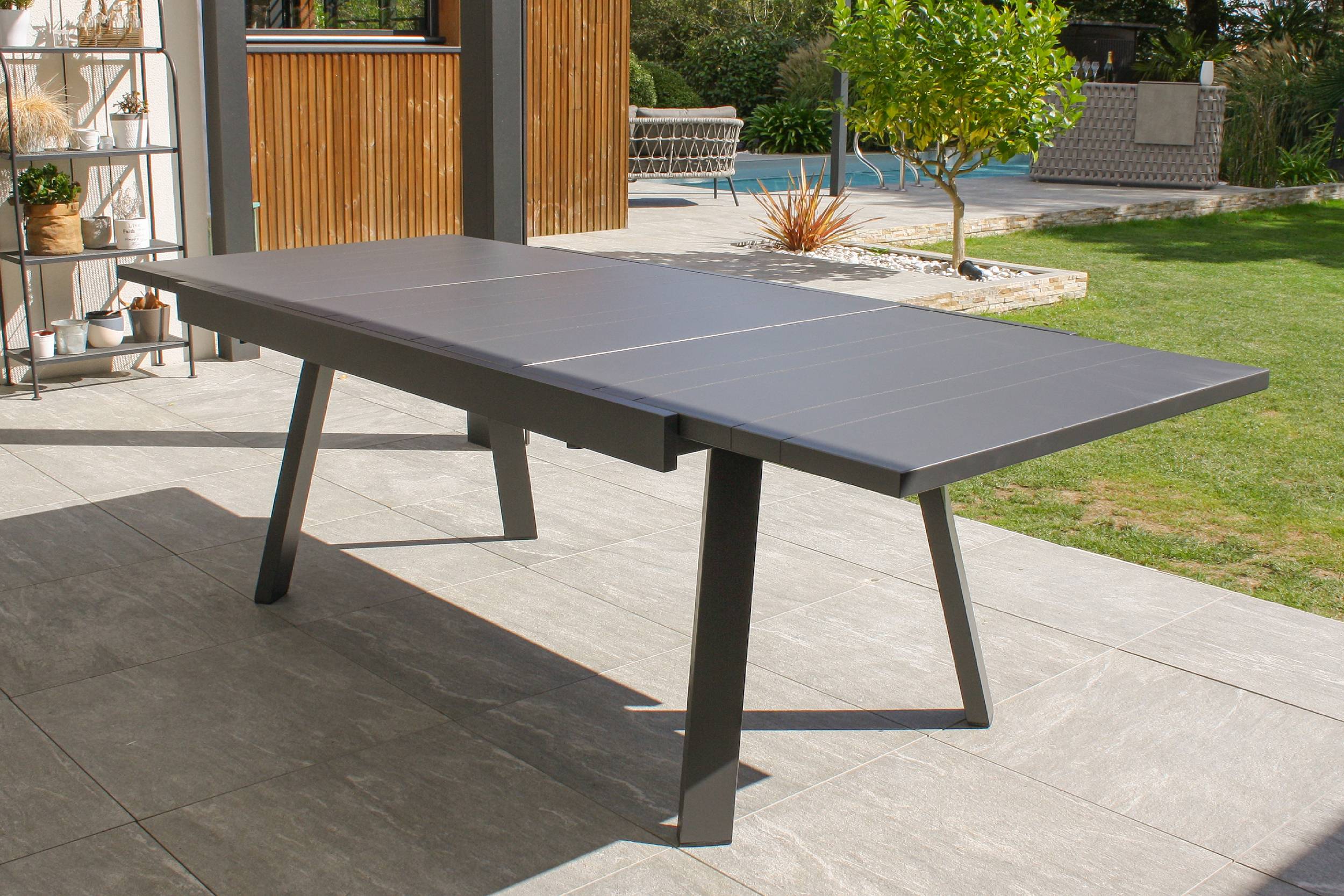 Dcb Garden - Table de jardin 12 places en aluminium - Gris anthracite - STOCKHOLM - Image 3