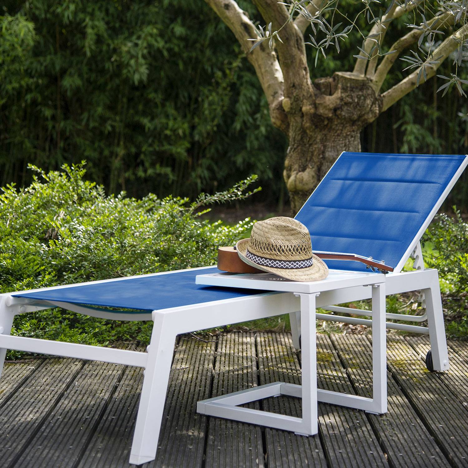 Happy Garden - Set bain de soleil et table d'appoint BARBADOS en textilène bleu - aluminium blanc - HAPPY GARDEN - Imagen 2