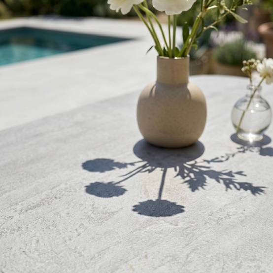Oviala - Table de jardin structure en aluminium 8 personnes L213x90cm beige Nocera - Oviala - Image 4