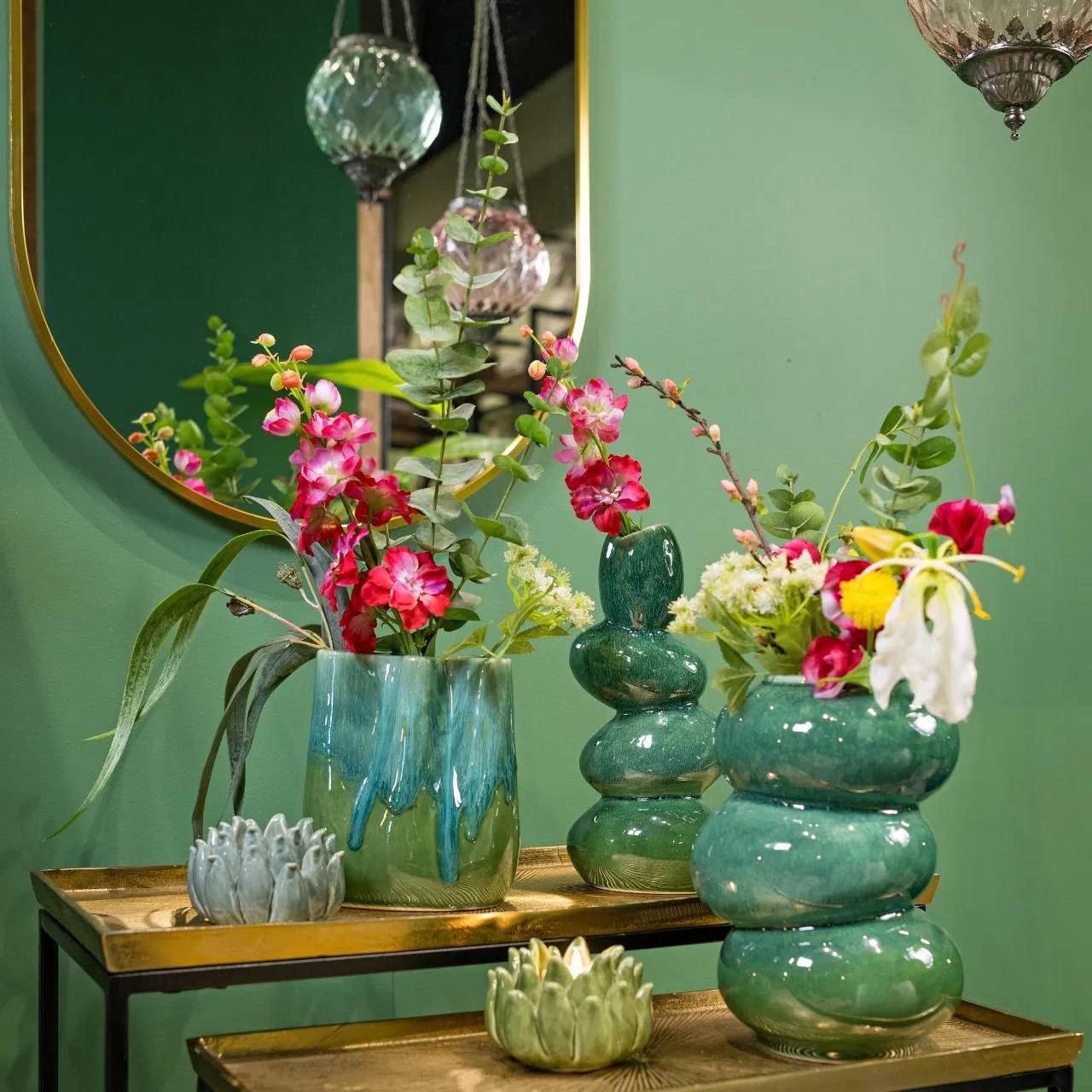 Eden - Vase en porcelaine sculptural vert 13x28x9cm - Image 3