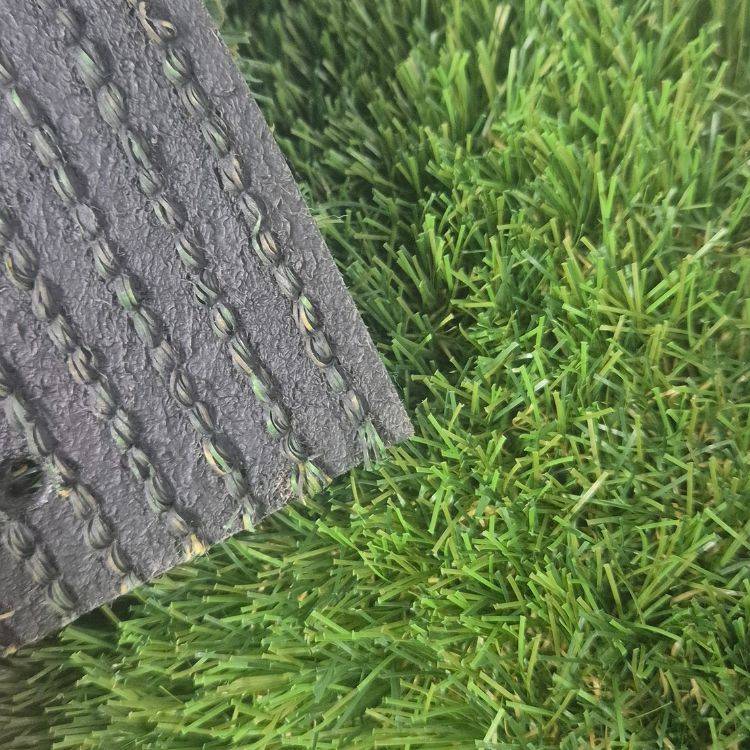 Gazon Synthétique GREEN PRO 45mm - 4Mx11M soit 44m2 - BBE - Image 5