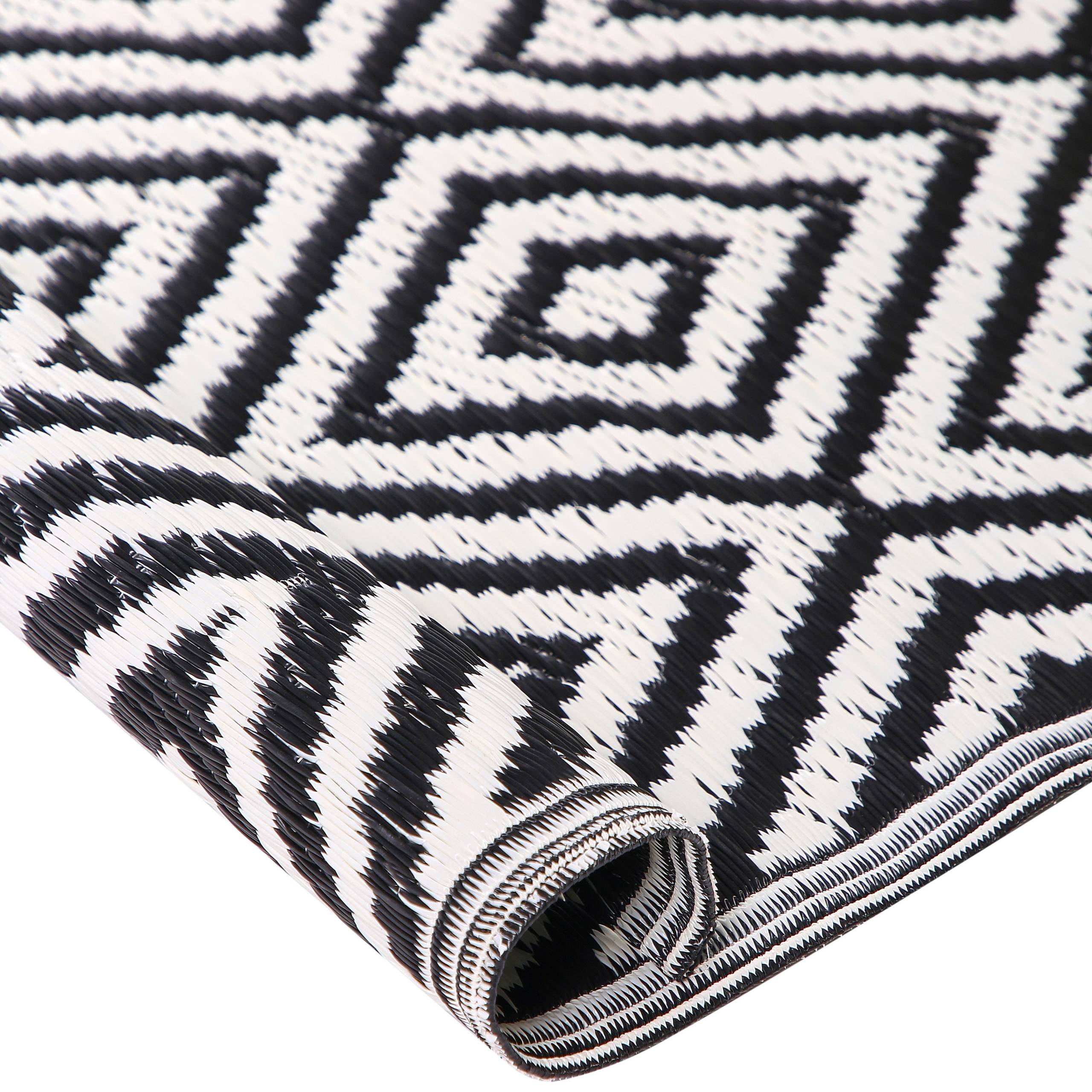 Beliani - Tapis d'Extérieur Noir et Blanc en Polypropylène Motif Géométrique pour Terrasse au Style Moderne 150 x 200 cm Beliani - Imagen 5