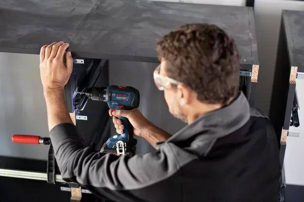 Bosch Professional - Perceuse-visseuse 18V GSR 18V-55 Professional + 2 batteries 4Ah + chargeur + coffret L-BOXX - BOSCH - 06019H5200 - Imagen 5
