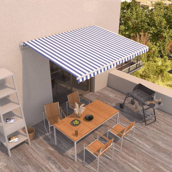 Store banne rétractable manuel aluminium pour patio avec manivelle 450x350 Bleu et blanc - ComfortXL Outdoor Living - Image 1