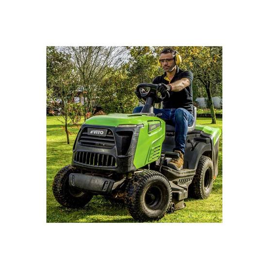 Tracteur Tondeuse thermique Autoporte 10.5CV Transmission Hydrostatique Coupe 86cm Bac 245L VITO - Jardiland Tracteur Tondeuse thermique Autoporte 10.5CV Transmission Hydrostatique Coupe 86cm Bac 245L VITO - Jardiland