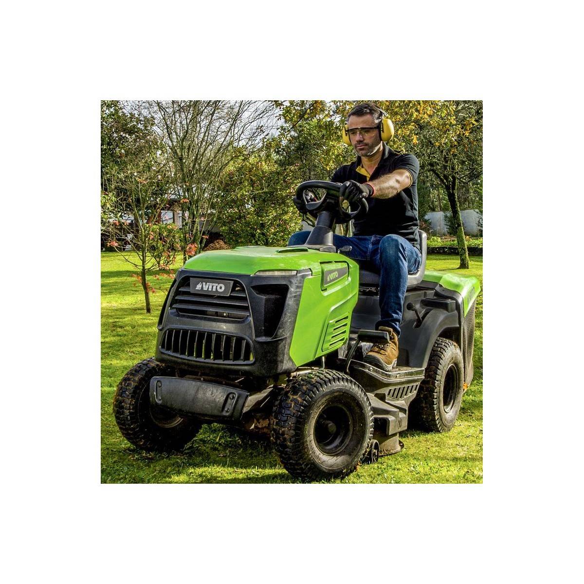 elfbar nachfüll pod läuft aus Tracteur Tondeuse thermique Autoportée 10.5CV Transmission Hydrostatique  Coupe 86cm Bac 245L VITO main image 1