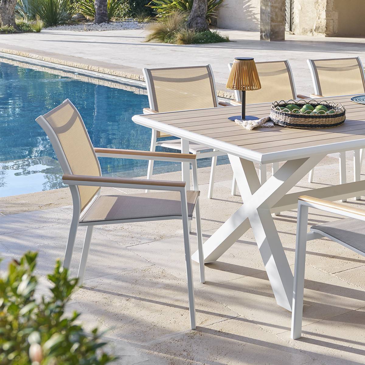 Hesperide - Fauteuil de jardin empilable "Essentia"  lin blanc en aluminium traité en epoxy Hespéride - Imagen 3