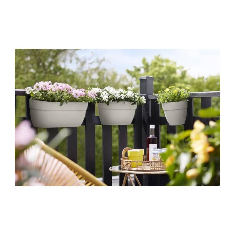 Elho - Elho - Pot De Fleurs -  Vibia Campana Easy Hanger Medium - Blanc Soie - Balcon Exterieur - L 24.1 X W 36 X H 26.5 Cm - Image 2