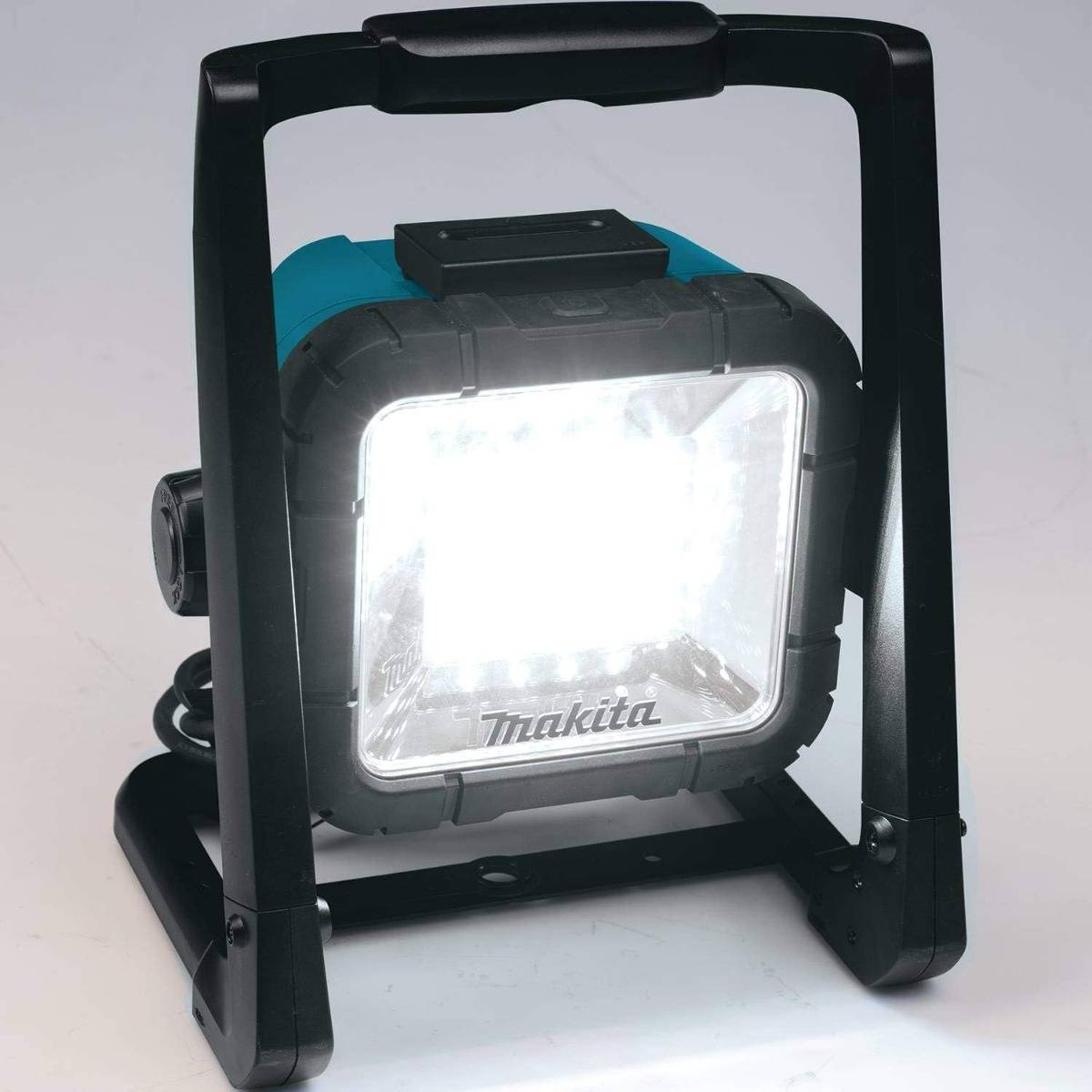 Lampe de chantier 14.4/18 V LTX - MAKITA - Fonctionne sur secteur et batterie - DEADML805 - Image 5