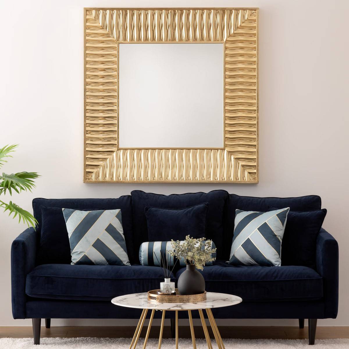 Atmosphera - Coussin décoratif Velours Bleu 2 tons avec bande dorée 40 x 40 cm - Imagen 6