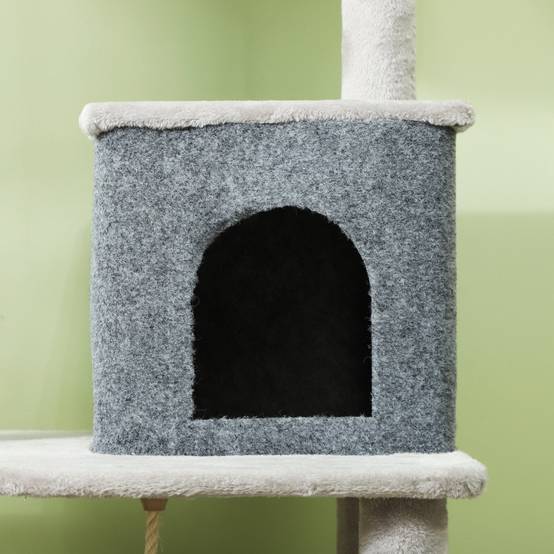 Arbre à chat de 132 cm avec griffoirs, couchage, niche, plateformes de saut, brosse de toilettage, gris clair - Image 8