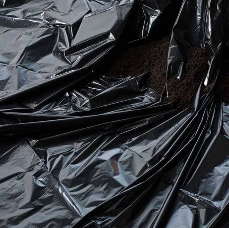 Nature - Film de paillage noir, multi-usages, Dimensions 4 x 6 m, Épaisseur 150µ - Imagen 3