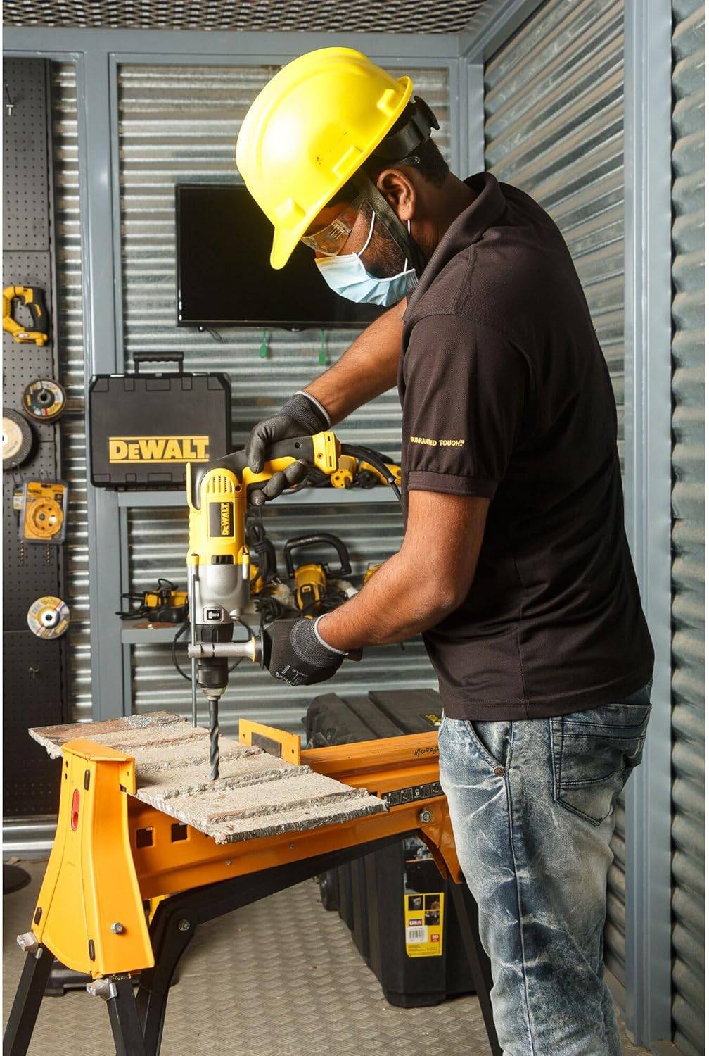 Perceuse percussion 2 vitesses 1100 W livrée en Coffret - DEWALT - DWD524KS-QS - Image 2