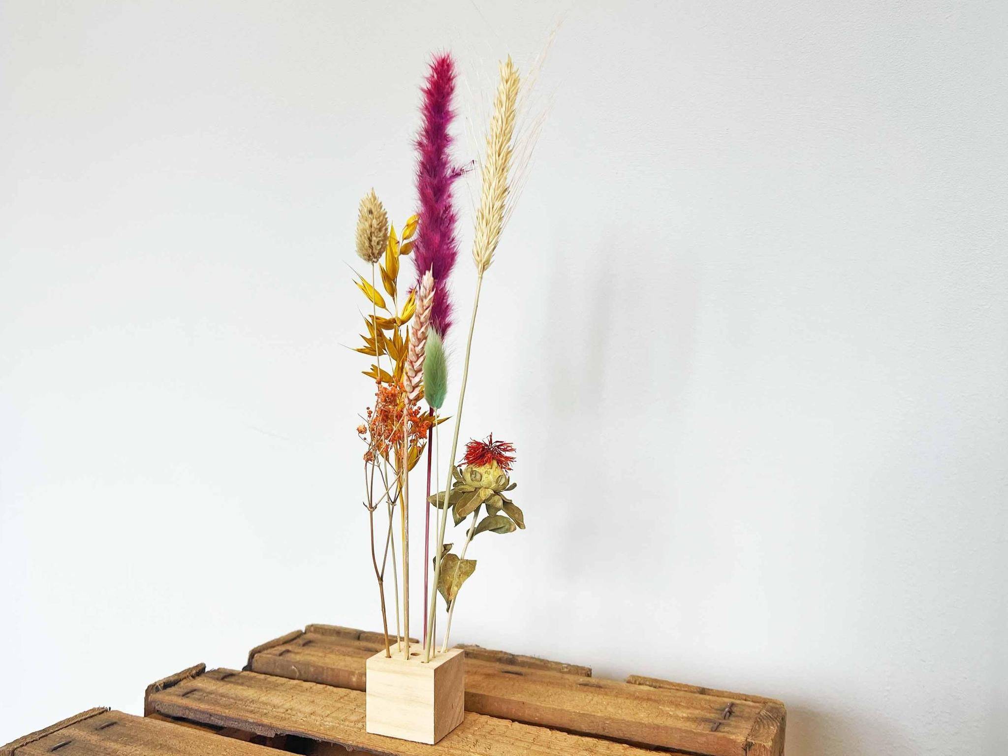 La Green Touch - Bouquet de fleurs séchées avec présentoir en bois - Image 2