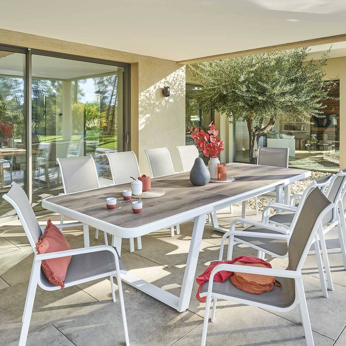 Hesperide - Table de jardin extensible "Unisson" pécan & blanc 10 places en aluminium traité époxy Hespéride - Imagen 1