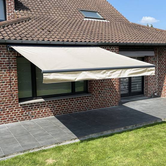 Store banne SAULE 3,5 × 3m avec semi-coffre - Toile beige et structure grise - HAPPY GARDEN - Imagen 5