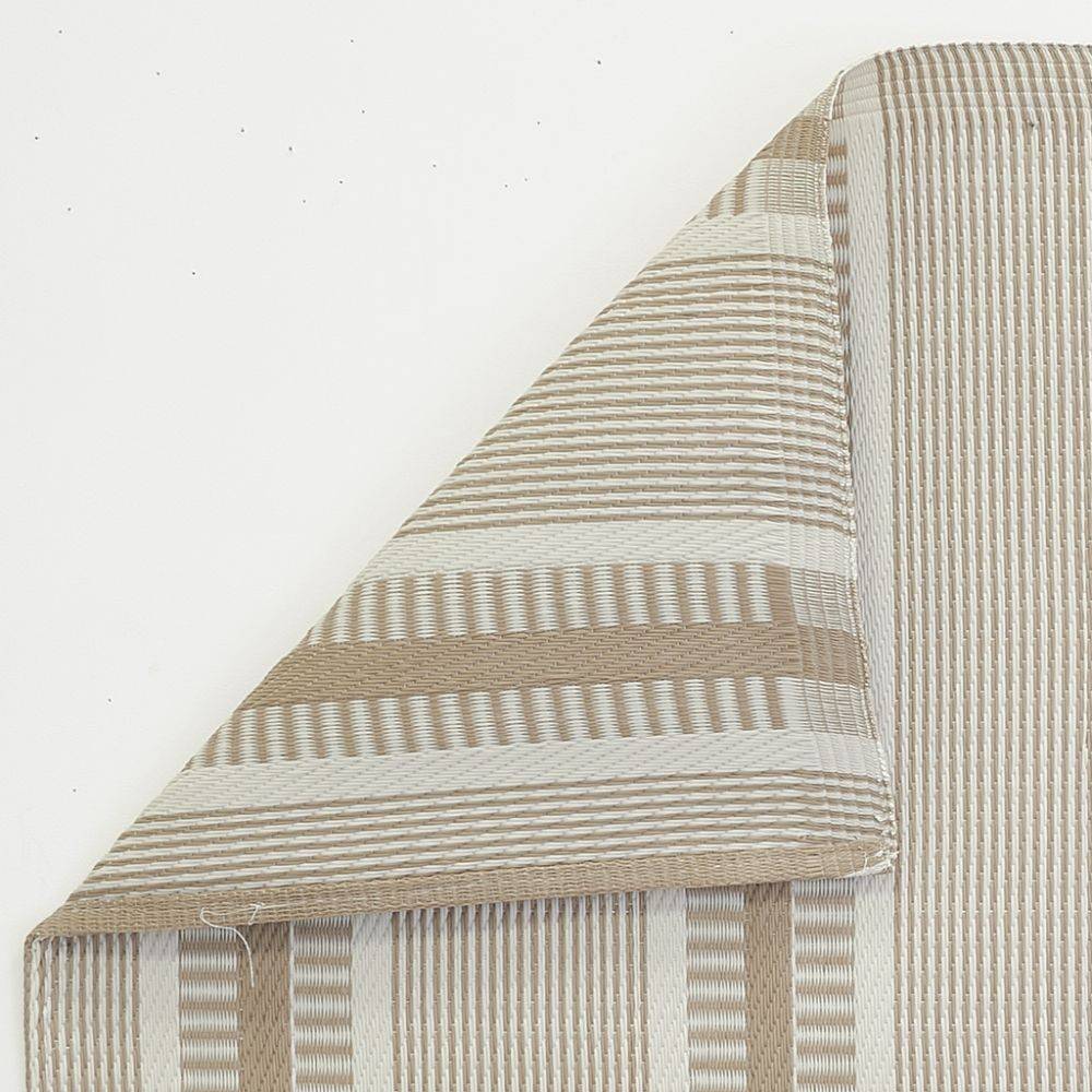 Aubry Gaspard - Tapis d'extérieur en polypropylène 120 x 180 cm Ethnique - Beige - Image 3
