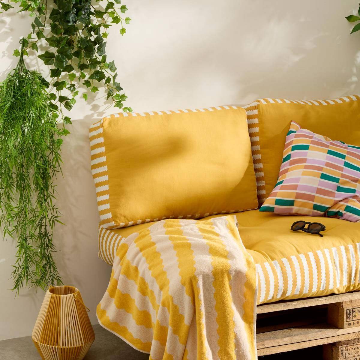 Coussin Palette Extérieur "Poolside" 40x60cm Jaune - Image 2