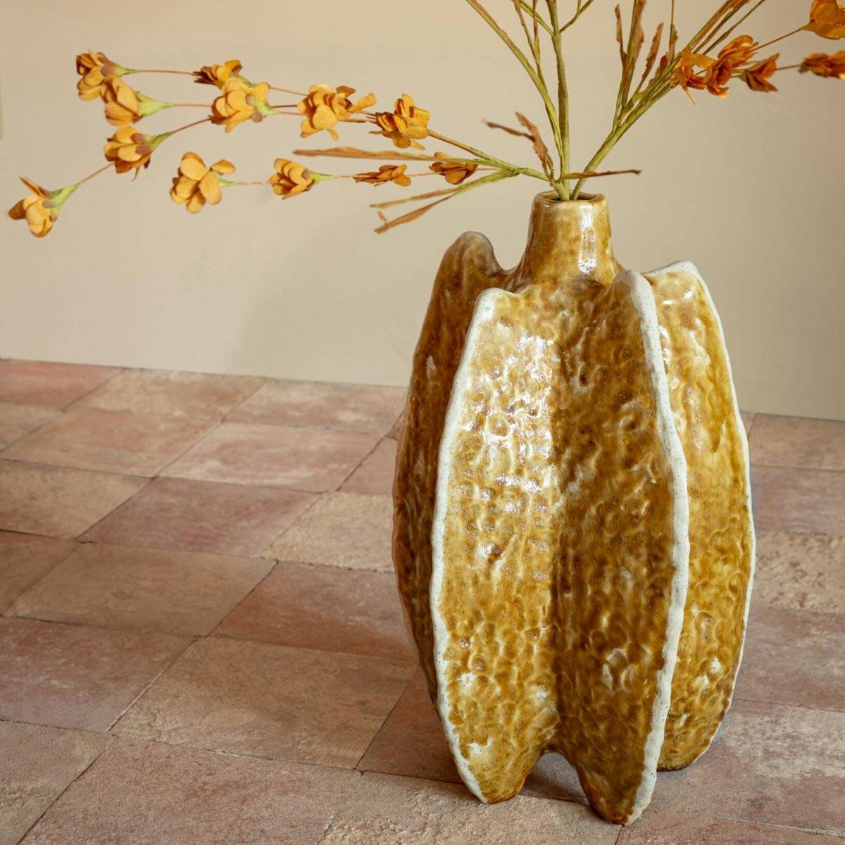 J-Line - Vase Déco en Porcelaine "Ubi" 40cm Ocre - Image 3