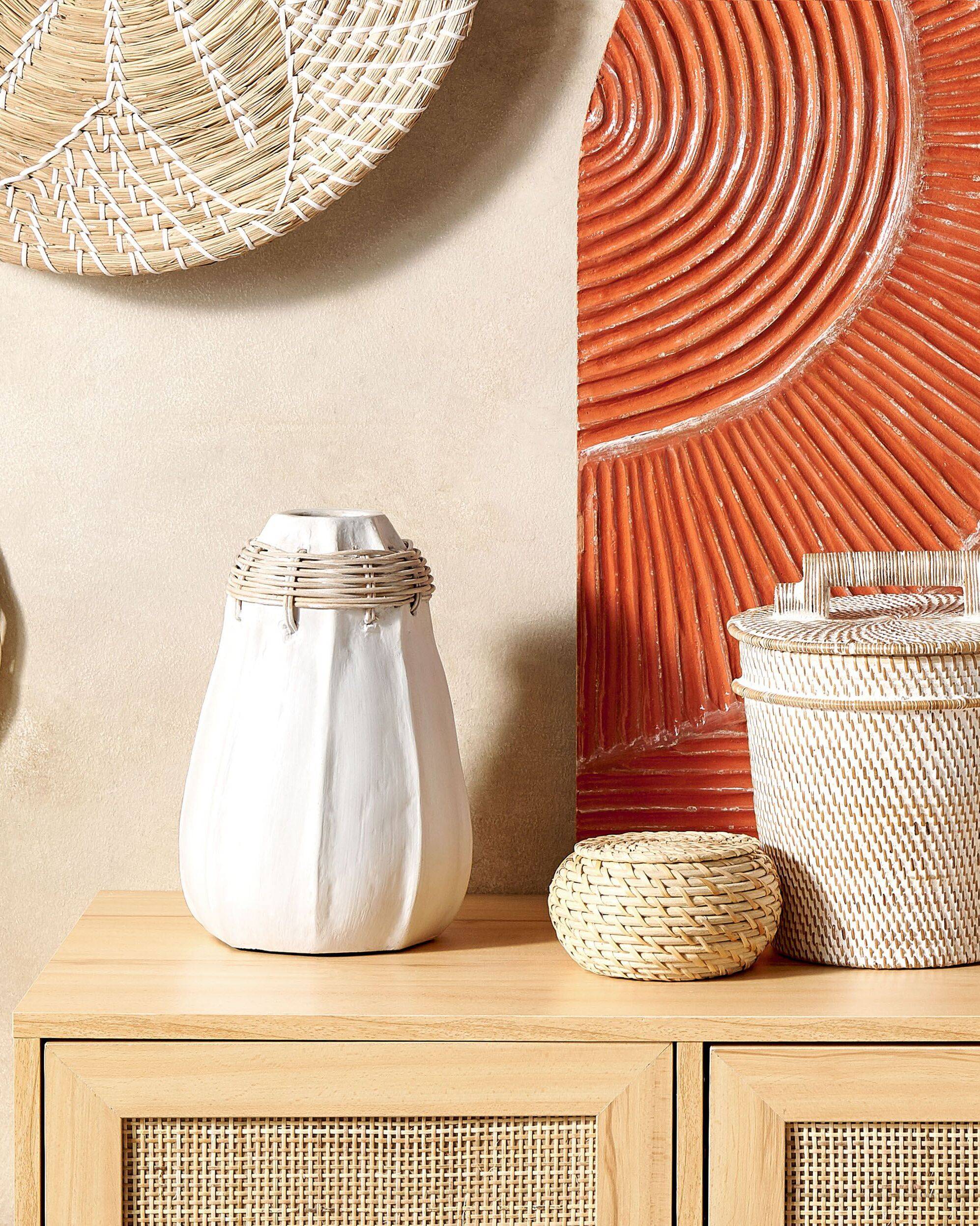 Beliani - Vase décoratif Terre cuite Blanc KAMPAR - 17x17x30- Beliani - Image 1