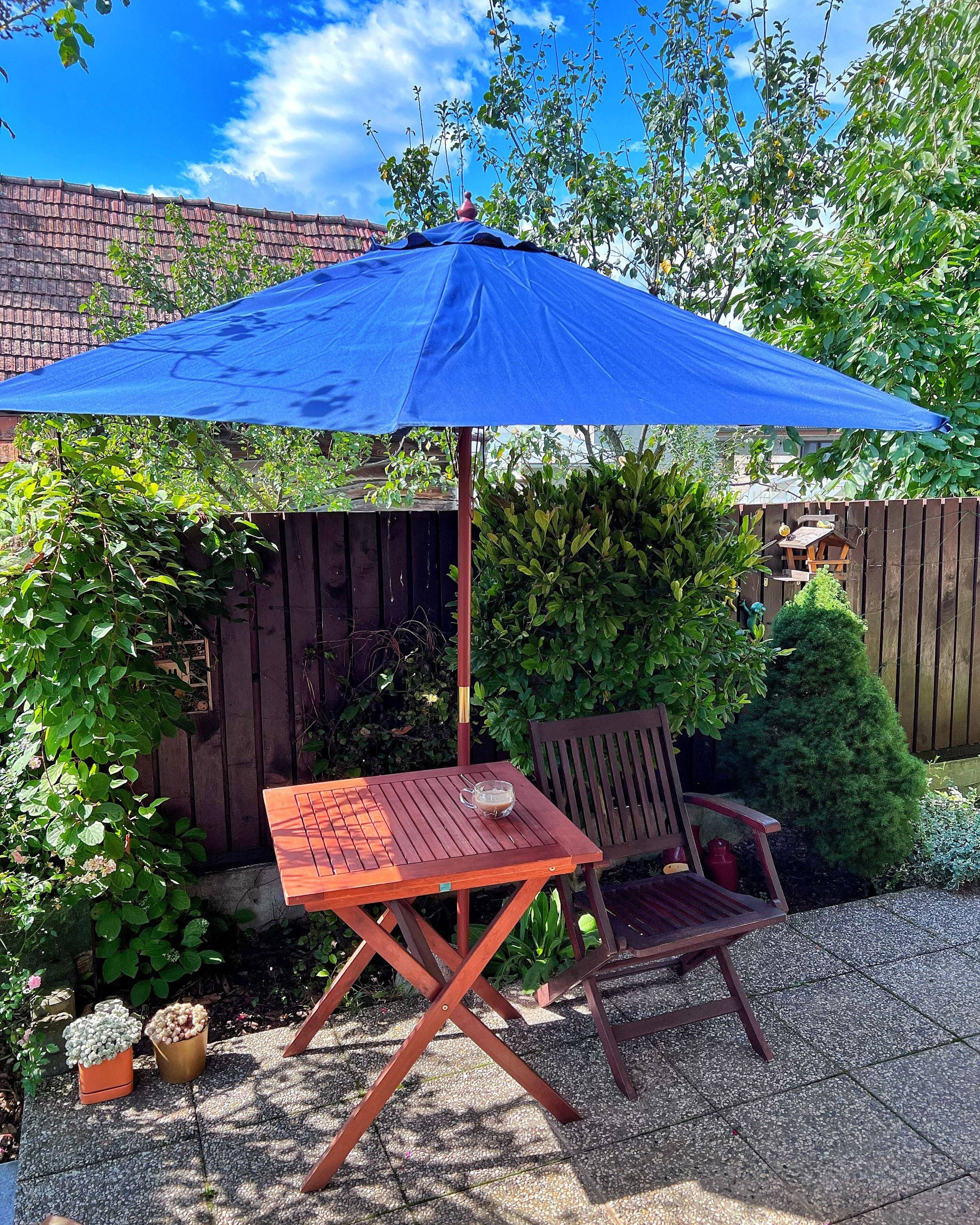 Beliani - Parasol droit Tissu Bleu marine TOSCANA - Beliani - Imagen 1