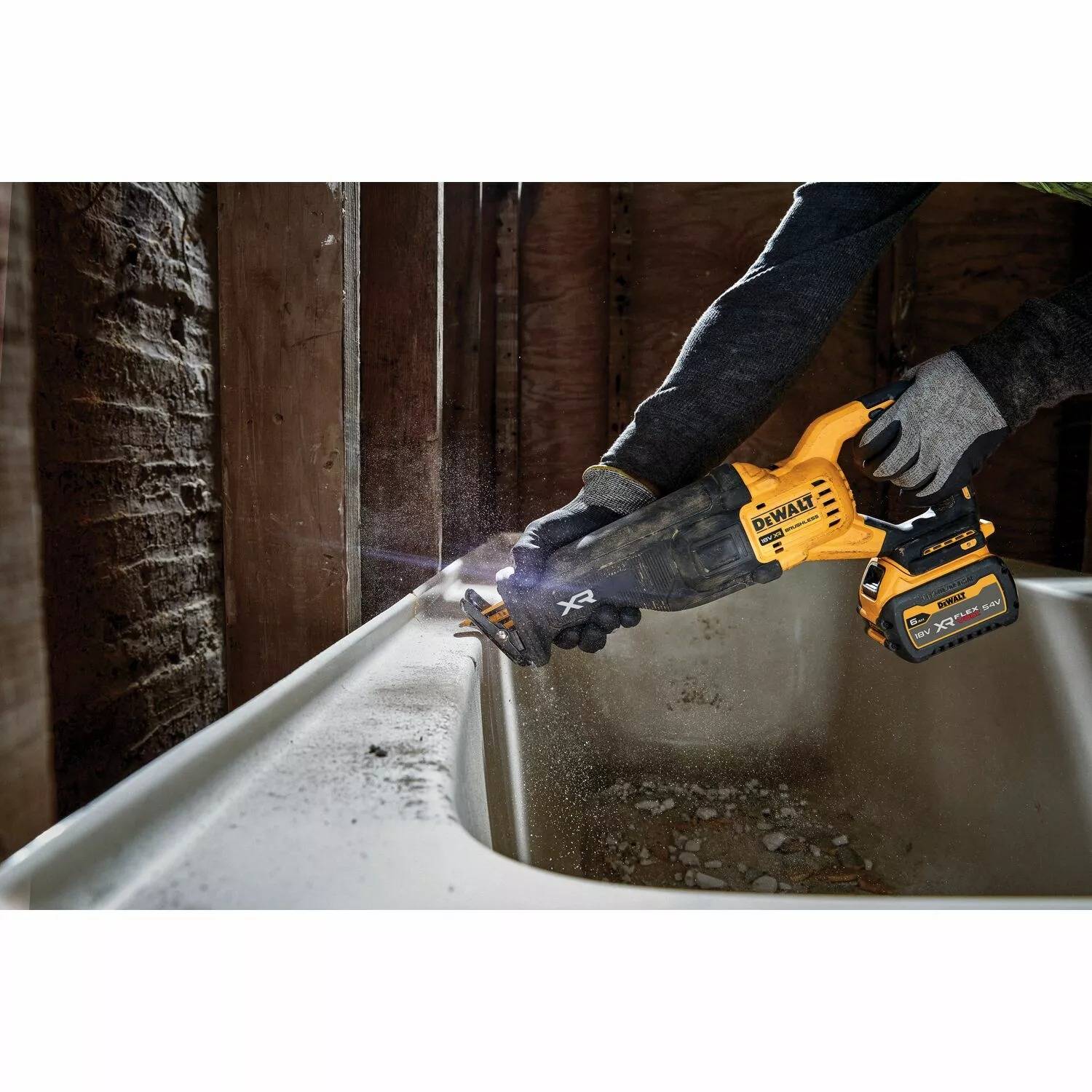 Scie sabre XR 18V ADVANTAGE brushless - Sans batterie ni chargeur - Coffret TSTAK - DEWALT - DCS386NT-XJ - Image 4