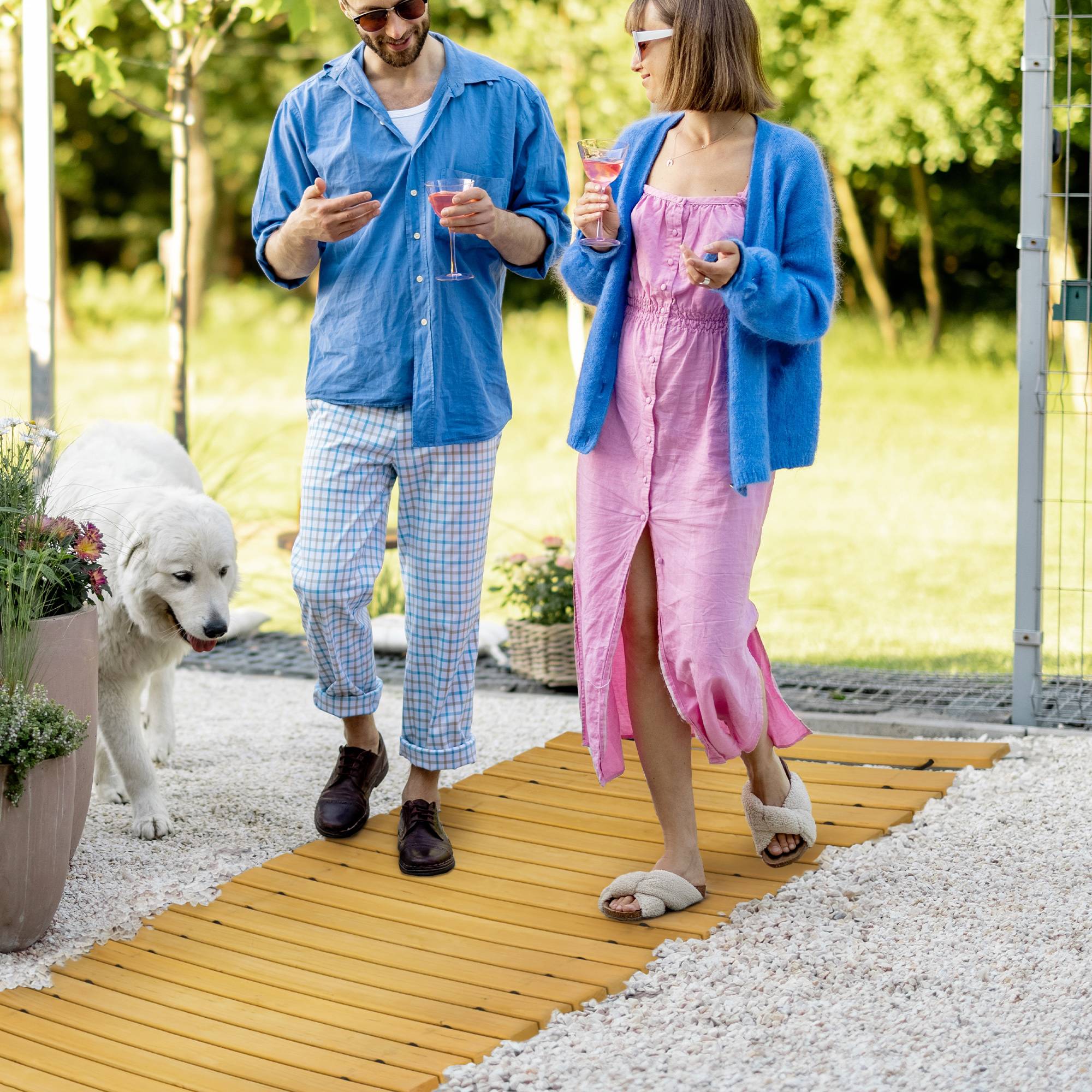 Outsunny - Allée chemin de jardin en lattes de bois enroulable - dim. 185L x 60l x 1,9H cm - bois de sapin pré-huilé - Outsunny - Imagen 2
