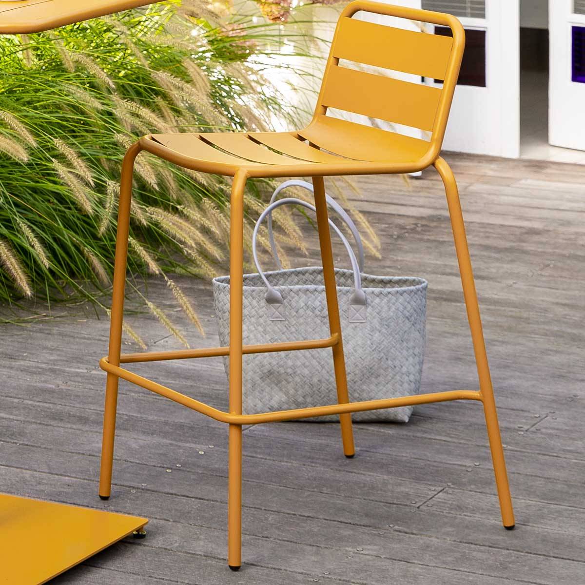 Hesperide - Chaise de bar empilable "Phuket" ocre en acier traité époxy Hespéride - Imagen 2