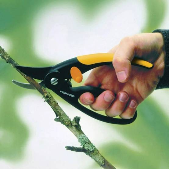 Fiskars - Fiskars - Sécateur Elégance P44 à lame franche Ø 20 mm - Image 8