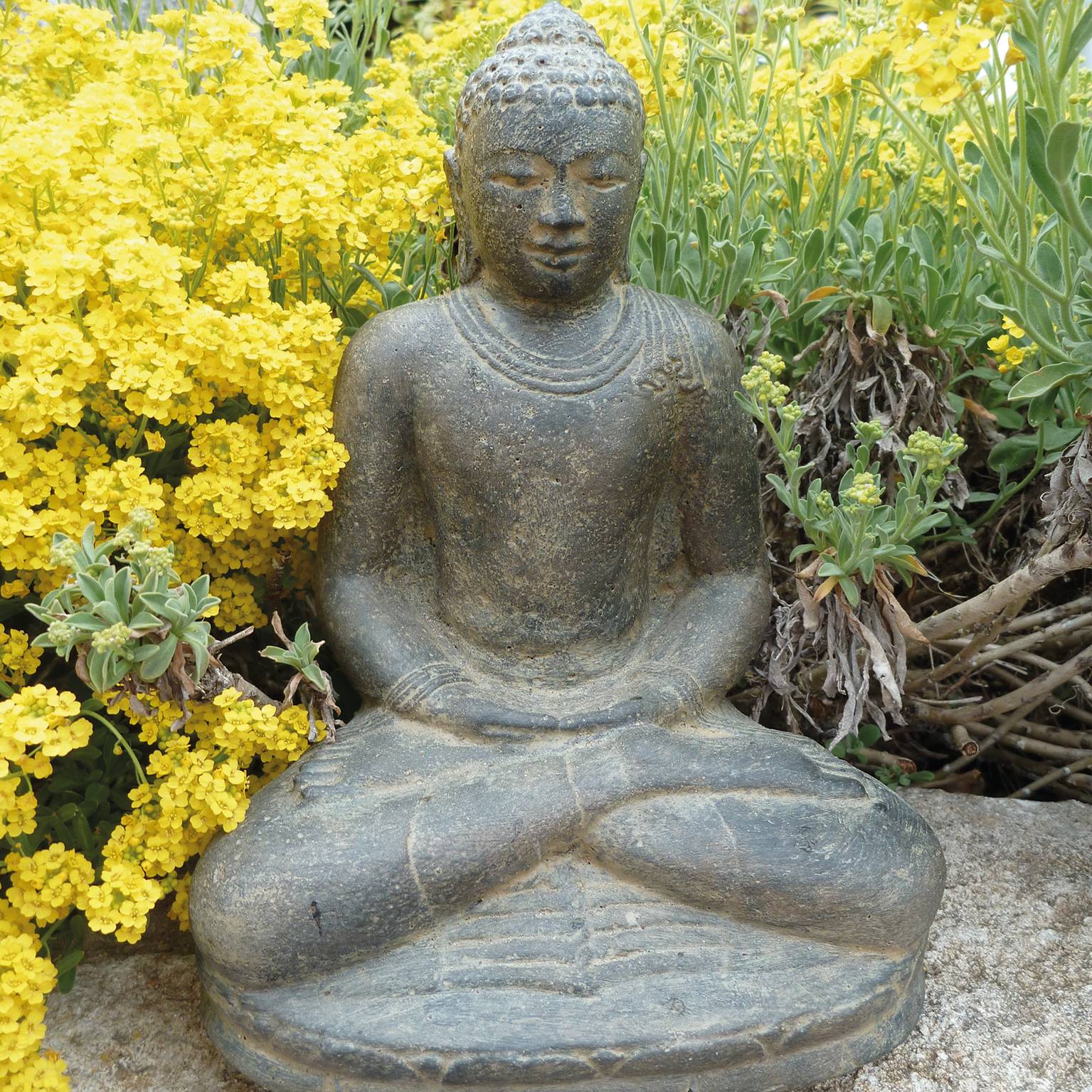 Décoriale - Estatua buda sentado meditación L.16 x l.16 x H.20 cm - Imagen 3