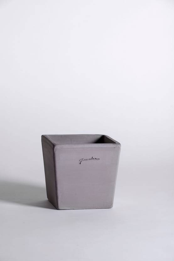 Goicoechea - Pot Carré Terre Cuite Grise - GOICOECHEA - Image 1